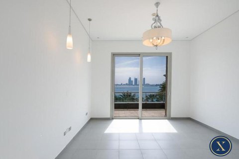Снять в аренду квартиру в The Crescent, Пальма Джумейра, Дубай: 3 спальни, 318м², № 46262 - фото 7