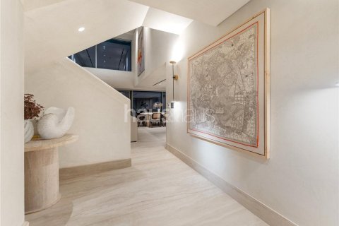 Apartamento en International City, Dubai, 2 dormitorios, 220 m², № 44281 - foto 9