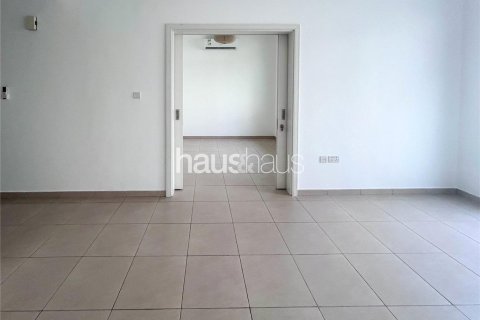 Снять в аренду таунхаус в Town Square, Дубай: 4 спальни, 270м², № 44887 - фото 5