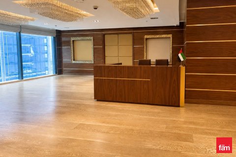 Снять в аренду офис в Sheikh Zayed Road, Дубай: 1136.7м², № 113781 - фото 16