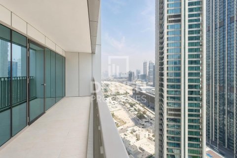 Apartment in Zabeel, Dubai 3 bedrooms, 157.94 sq.m. № 128426 - photo 24