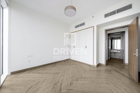 Apartment in Bur Dubai, Dubai 3 bedrooms, 181.72 sq.m. № 128438 - photo 3