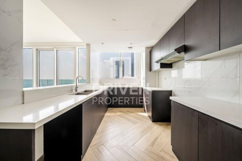 Apartment in Bur Dubai, Dubai 3 bedrooms, 181.72 sq.m. № 128438 - photo 10