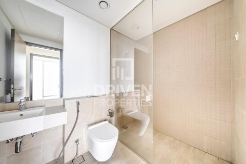Apartment in Bur Dubai, Dubai 3 bedrooms, 181.72 sq.m. № 128438 - photo 11
