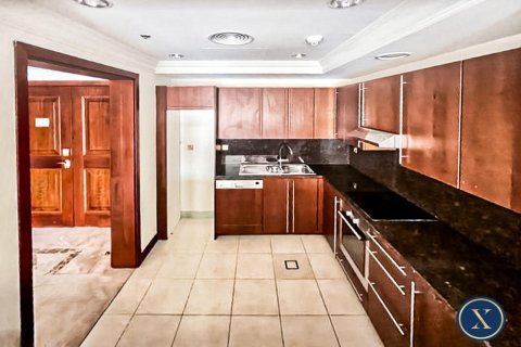 Снять в аренду квартиру в Пальме Джумейре, Дубай: 2 спальни, 186м², № 46372 - фото 8