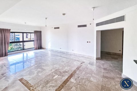 Снять в аренду квартиру в Пальме Джумейре, Дубай: 2 спальни, 186м², № 46372 - фото 3