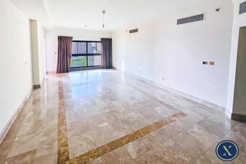 Снять в аренду квартиру в Пальме Джумейре, Дубай: 2 спальни, 186м², № 46372 - фото 2