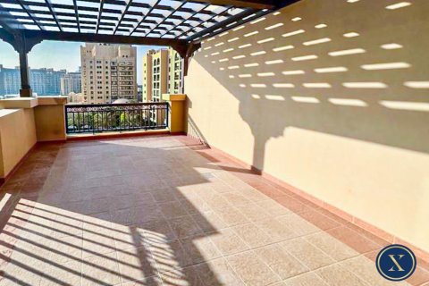 Снять в аренду квартиру в Пальме Джумейре, Дубай: 2 спальни, 186м², № 46372 - фото 10
