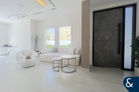 Villa in The Springs, Dubai 4 bedrooms, 223 sq.m. № 78920 - photo 8