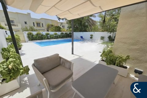 Villa in The Springs, Dubai 4 bedrooms, 223 sq.m. № 78920 - photo 5
