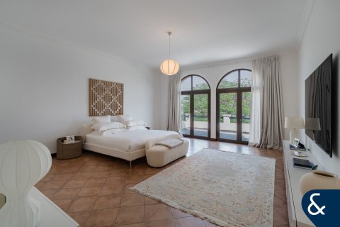 Villa in The Villa, Dubai 5 bedrooms, 780 sq.m. № 75742 - photo 11