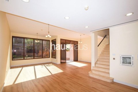 Adosado en Jumeirah Islands, Dubai, 4 dormitorios, 312 m², № 44296 - foto 6
