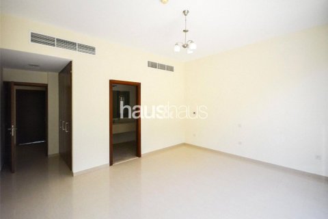Adosado en Jumeirah Islands, Dubai, 4 dormitorios, 312 m², № 44296 - foto 13