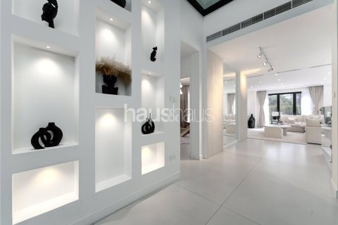Villa en Jumeirah Islands, Dubai, 4 dormitorios, 466 m², № 44297 - foto 4