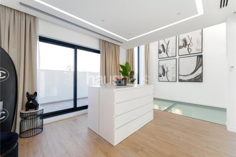 Villa en Jumeirah Islands, Dubai, 4 dormitorios, 466 m², № 44297 - foto 25