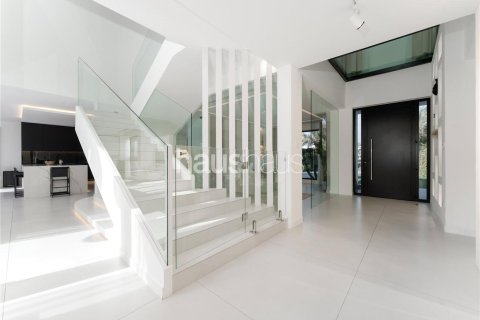 Villa en Jumeirah Islands, Dubai, 4 dormitorios, 466 m², № 44297 - foto 15