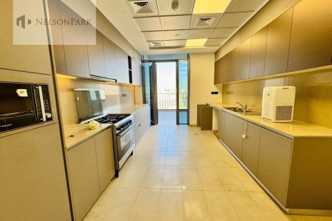 Apartment in Bur Dubai, Dubai 3 bedrooms, 278.7 sq.m. № 10137