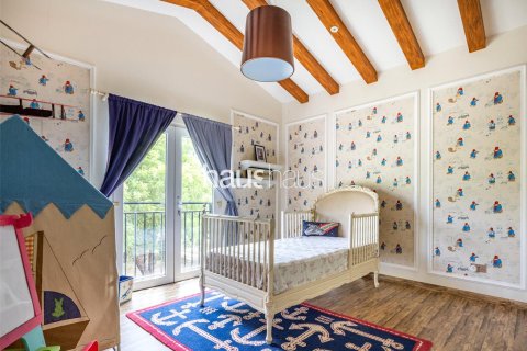 Villa en Dubai Investment Park, Dubai, 5 dormitorios, 577 m², № 43684 - foto 13