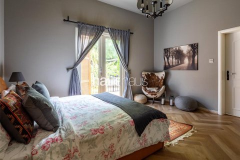 Villa en Dubai Investment Park, Dubai, 5 dormitorios, 577 m², № 43684 - foto 19