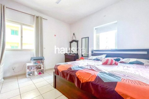 Apartamento en Greens, Dubai, 2 dormitorios, 105 m², № 43702 - foto 3