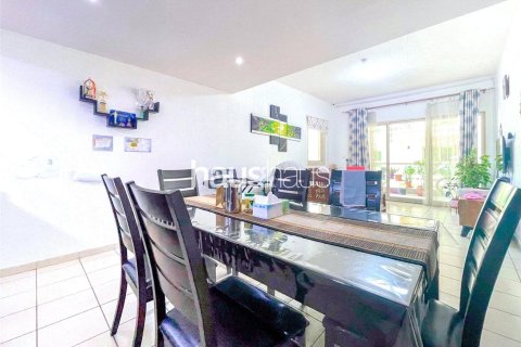 Apartamento en Greens, Dubai, 2 dormitorios, 105 m², № 43702 - foto 2