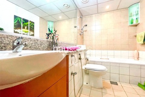 Apartamento en Greens, Dubai, 2 dormitorios, 105 m², № 43702 - foto 13