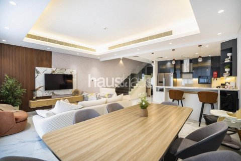 Maison de ville à Al Furjan, Dubai, 3 chambres, 294 m², № 43693