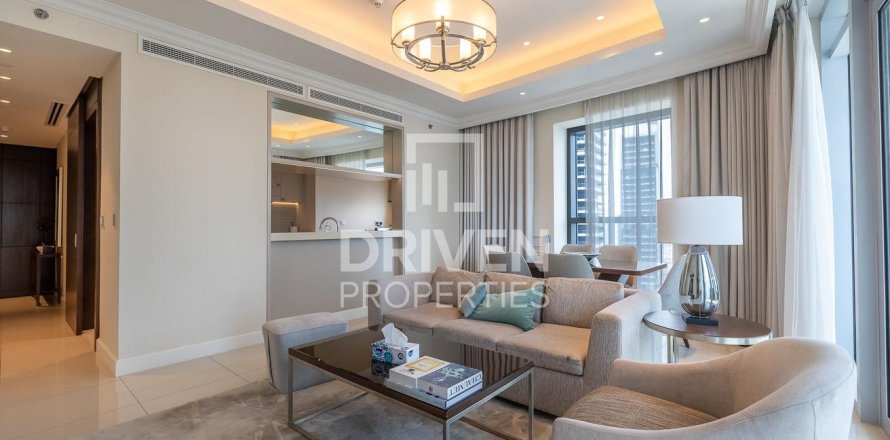 Appartement à The Address Residence Fountain Views, Downtown Dubai (Downtown Burj Dubai), Dubai, 2 chambres, 134.43 m², № 128852