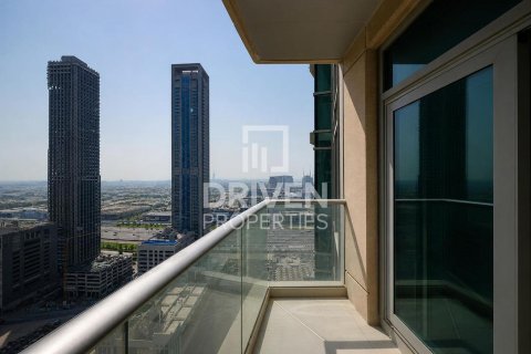 Снять в аренду квартиру в The Lofts, Даунтаун Дубай (Даунтаун Бурдж Дубай), Дубай: 2 спальни, 115.29м², № 128862 - фото 16