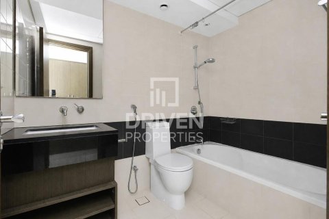 Снять в аренду квартиру в The Lofts, Даунтаун Дубай (Даунтаун Бурдж Дубай), Дубай: 2 спальни, 115.29м², № 128862 - фото 14