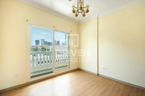شقة في District 13, دائرة قرية جميرا, دبي 2 غرف نوم, 112.32 م² رقم 137149 - صورة 7
