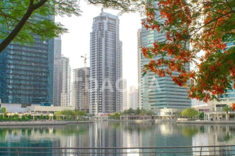 Apartment in Jumeirah Lake Towers, Dubai 2 bedrooms, 100 sq.m. № 112636 - photo 9