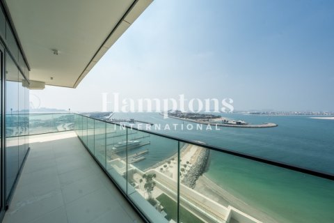Квартира в Dubai Harbour, Дубай, 3 спальни, 197.93м², № 102093