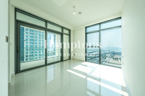 Apartment in Dubai Harbour, Dubai 3 bedrooms, 197.92984150 sq.m. № 102093 - photo 12