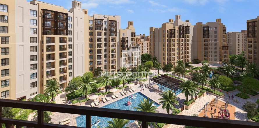 Квартира в Madinat Jumeirah Living, Умм-Сукейм, Дубай, 2 спальни, 111м², № 73115