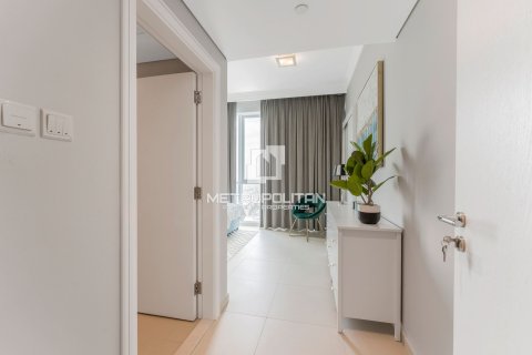 Apartment in Jumeirah Beach Residence, Dubai 2 bedrooms, 158 sq.m. № 14675 - photo 15