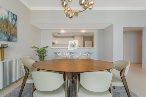 Apartment in Jumeirah Beach Residence, Dubai 2 bedrooms, 158 sq.m. № 14675 - photo 9