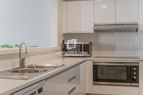 Apartment in Jumeirah Beach Residence, Dubai 2 bedrooms, 158 sq.m. № 14675 - photo 22