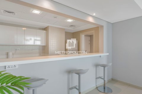 Apartment in Jumeirah Beach Residence, Dubai 2 bedrooms, 158 sq.m. № 14675 - photo 10