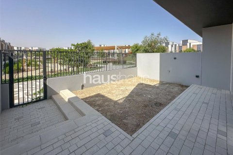 Townhouse in Mudon, Dubai 3 bedrooms, 206 sq.m. № 44088