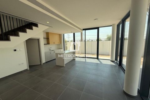 Villa in Arabian Ranches 3, Dubai 4 bedrooms, 302 sq.m. № 73622