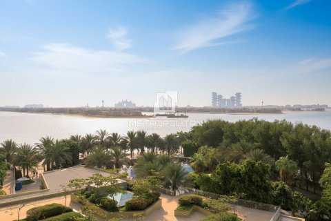 Apartment in Palm Jumeirah, Dubai 3 bedrooms, 262 sq.m. № 73753
