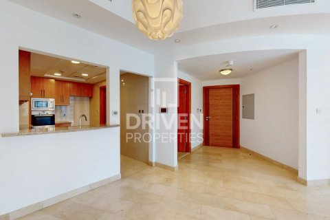 Снять в аренду квартиру в Trident Grand Residence, Дубай Марина, Дубай: 3 спальни, 164.72м², № 129189 - фото 7