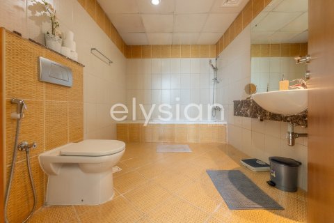 Apartment in Marina Diamonds, Dubai Marina, Dubai 3 bedrooms, 189 sq.m. № 38052 - photo 8