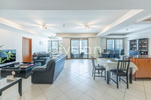 Apartment in Marina Diamonds, Dubai Marina, Dubai 3 bedrooms, 189 sq.m. № 38052 - photo 16