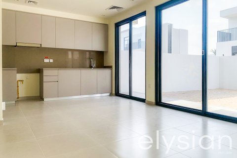 Townhouse in EMAAR South, Dubai South (Dubai World Central), Dubai 3 bedrooms, 144 sq.m. № 38061 - photo 3