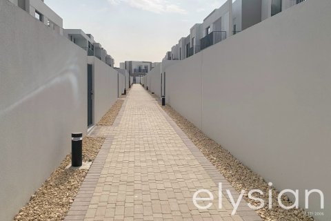 Townhouse in EMAAR South, Dubai South (Dubai World Central), Dubai 3 bedrooms, 144 sq.m. № 38061 - photo 13