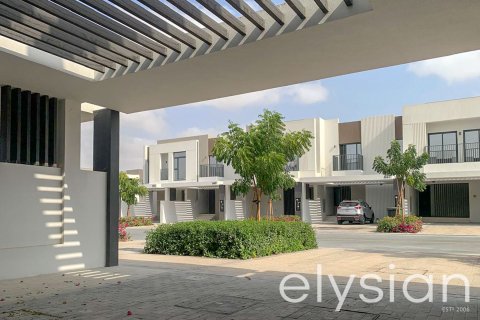 Townhouse in EMAAR South, Dubai South (Dubai World Central), Dubai 3 bedrooms, 144 sq.m. № 38061 - photo 12