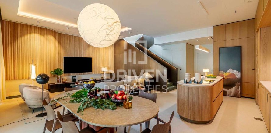 Квартира в Аль-Васле, Дубай, 3 спальни, 366.78м², № 137107