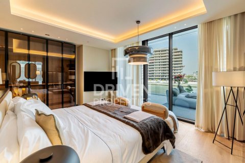 Снять в аренду квартиру в Аль-Васле, Дубай: 3 спальни, 366.78м², № 137107 - фото 12